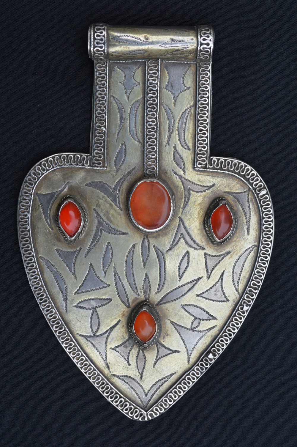 antique yomut turkmen asyk transcaspian steppes turkmenistan