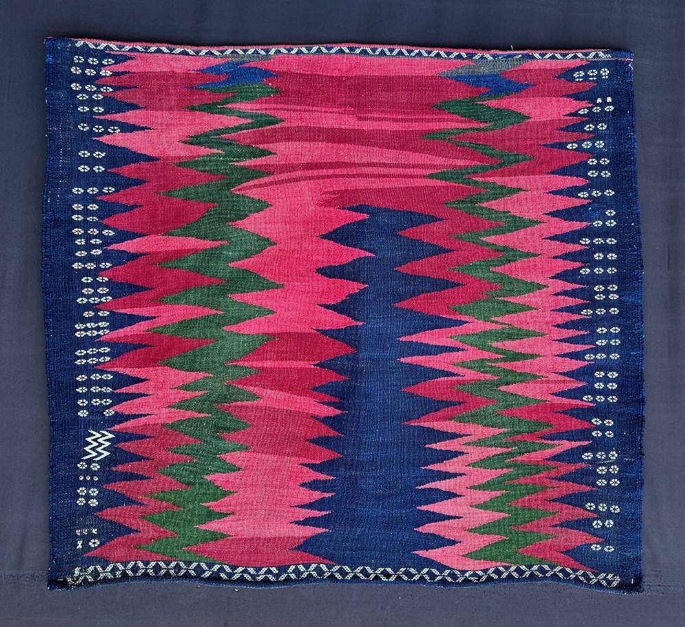 antique bread sofreh afshar nomads kerman province southwest persia
