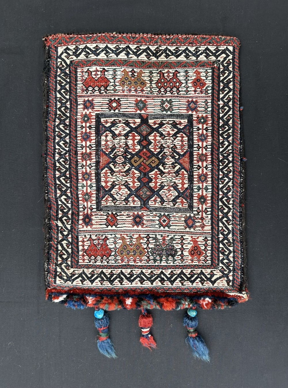 antique qashoqdan spoonbag loribakhtiari tribes the chahar mahal western persia