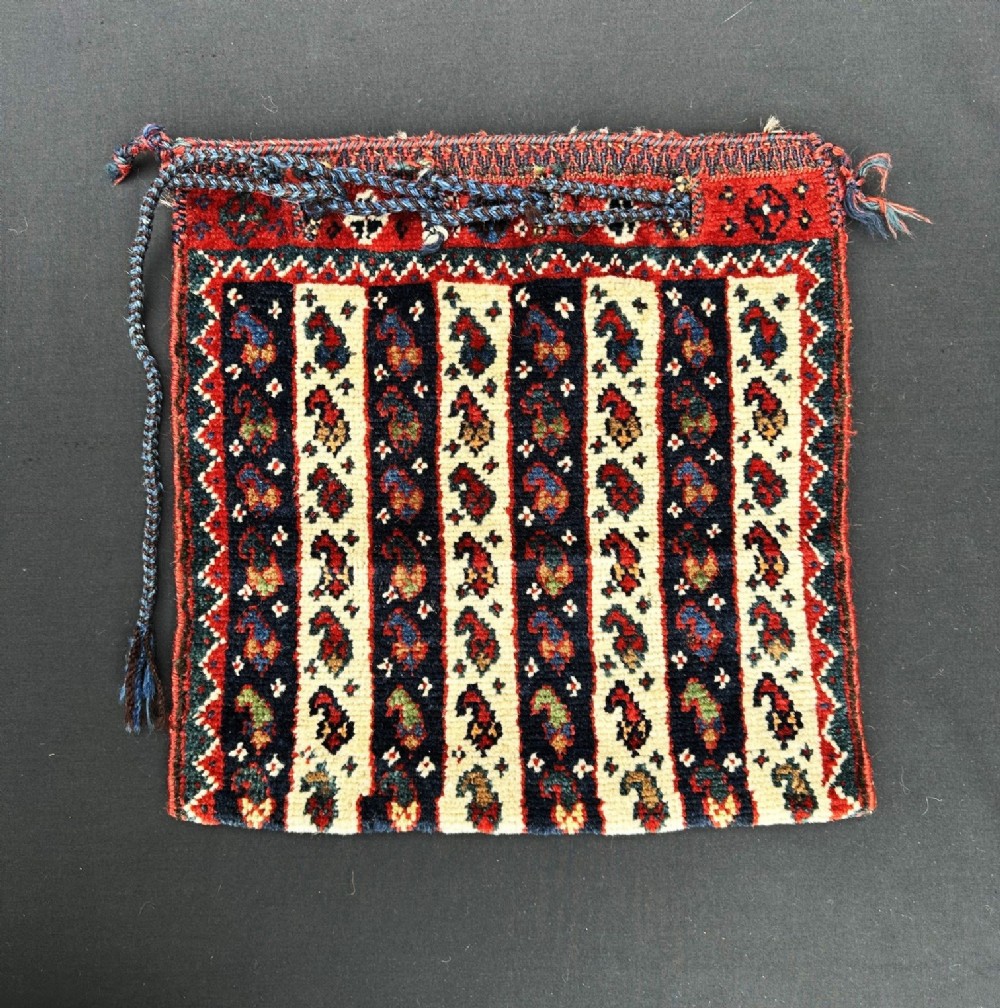 antique vanitybag qashqa'i confederacy amaleh tayefeh igder tireh fars province southwest persia